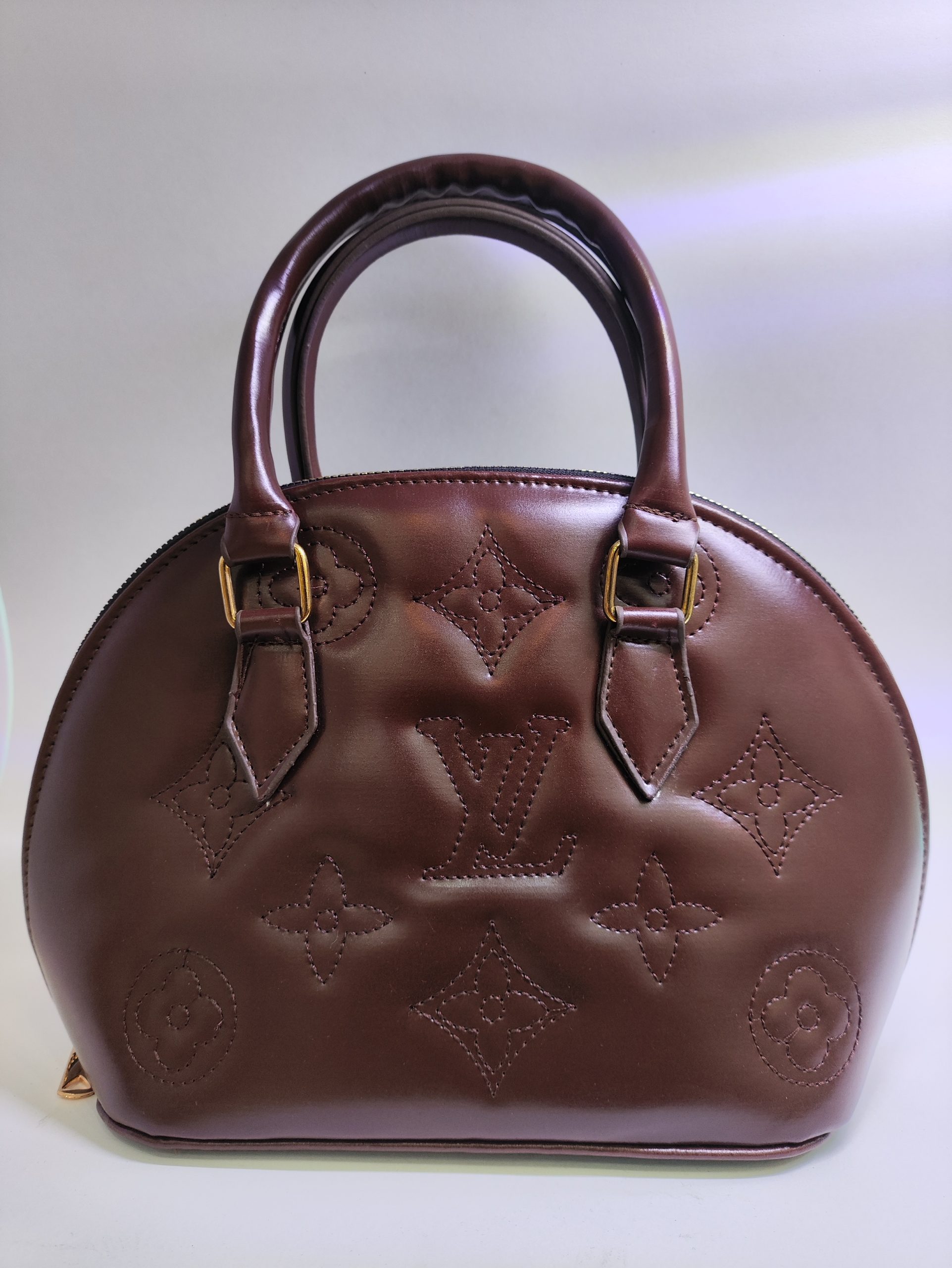 17784060794205298709647559476397 کیف دخترانه مقوایی گلدوزی. کد4148 (برای سفارش با پشتیبانی تماس بگیرید) - تصویر 1